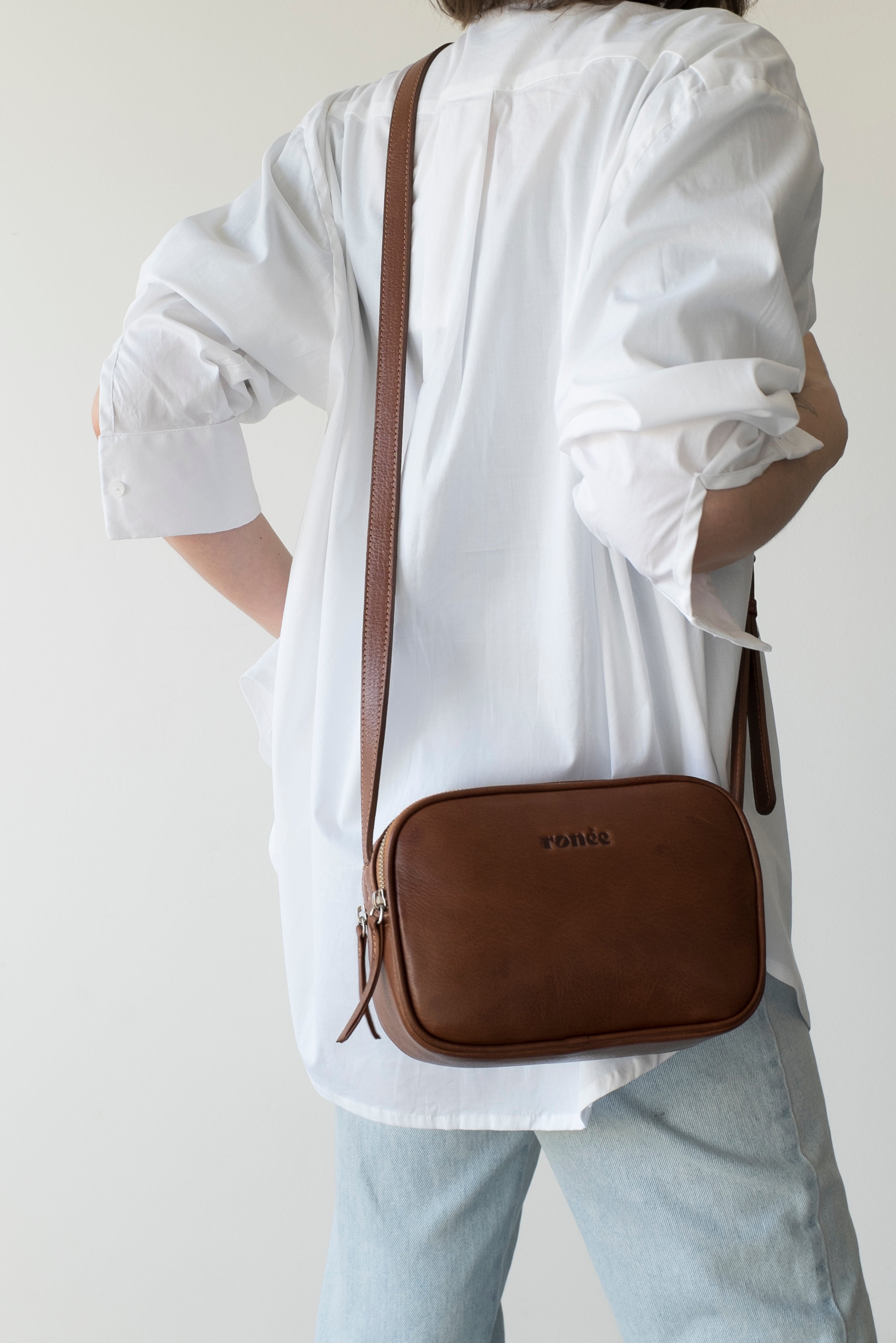 Bolsos pequenos de cuero y de piel compactos y elegantes Ronee Leather roneeleather